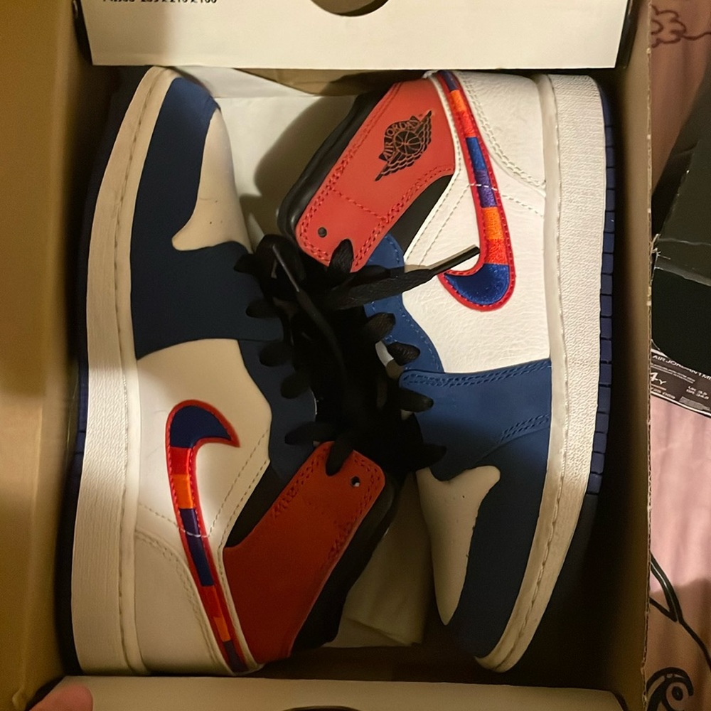 Jordan 1 Mid Gs Multicolored Swoosh Size 4
